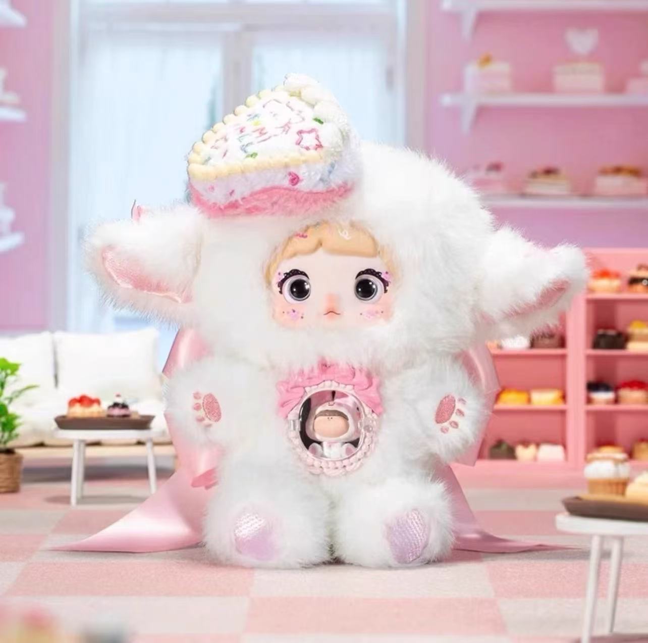 Nommi V7-A bite of sweetheart