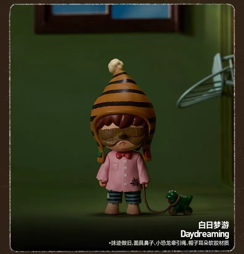 Hirono Echo Series Figures